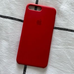 Apple iPhone 8 Plus / 7 Plus Silicone Case - Red